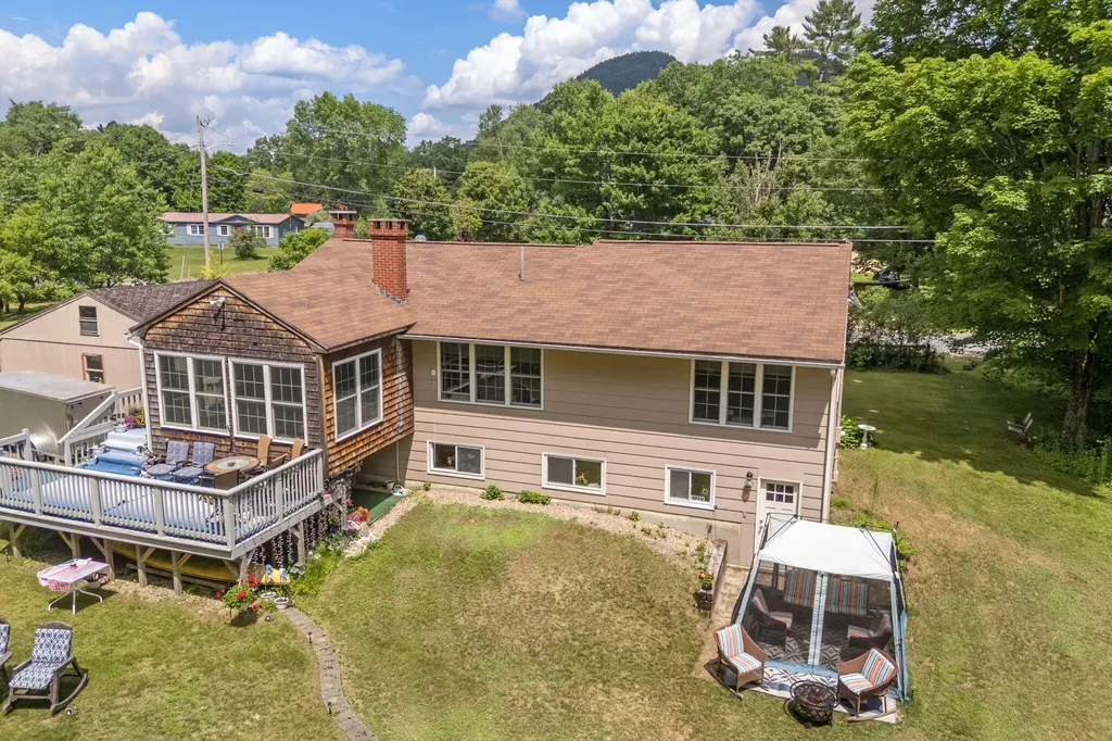 54 Blayne Street Dixfield ME 04224