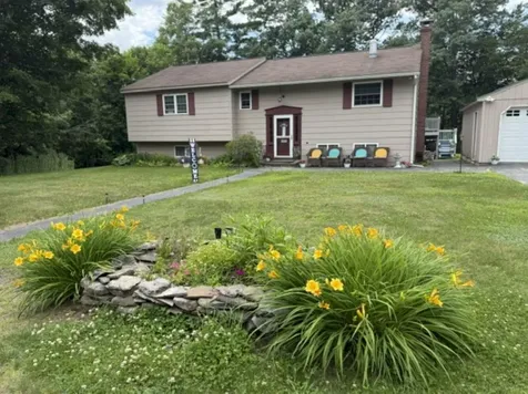 54 Blayne Street Dixfield ME 04224