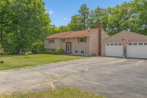 54 Blayne Street Dixfield ME 04224