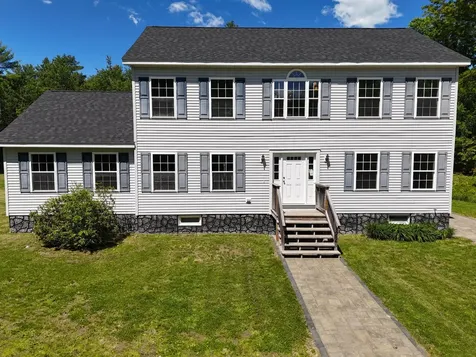 22 E Turner Drive Turner ME 04282