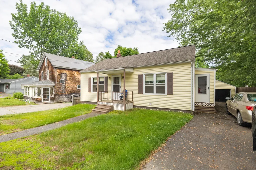 77 Old Greene Road Lewiston ME 04240