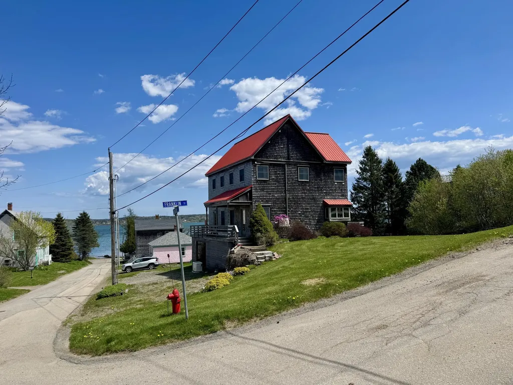 5 Franklin Street Eastport ME 04631