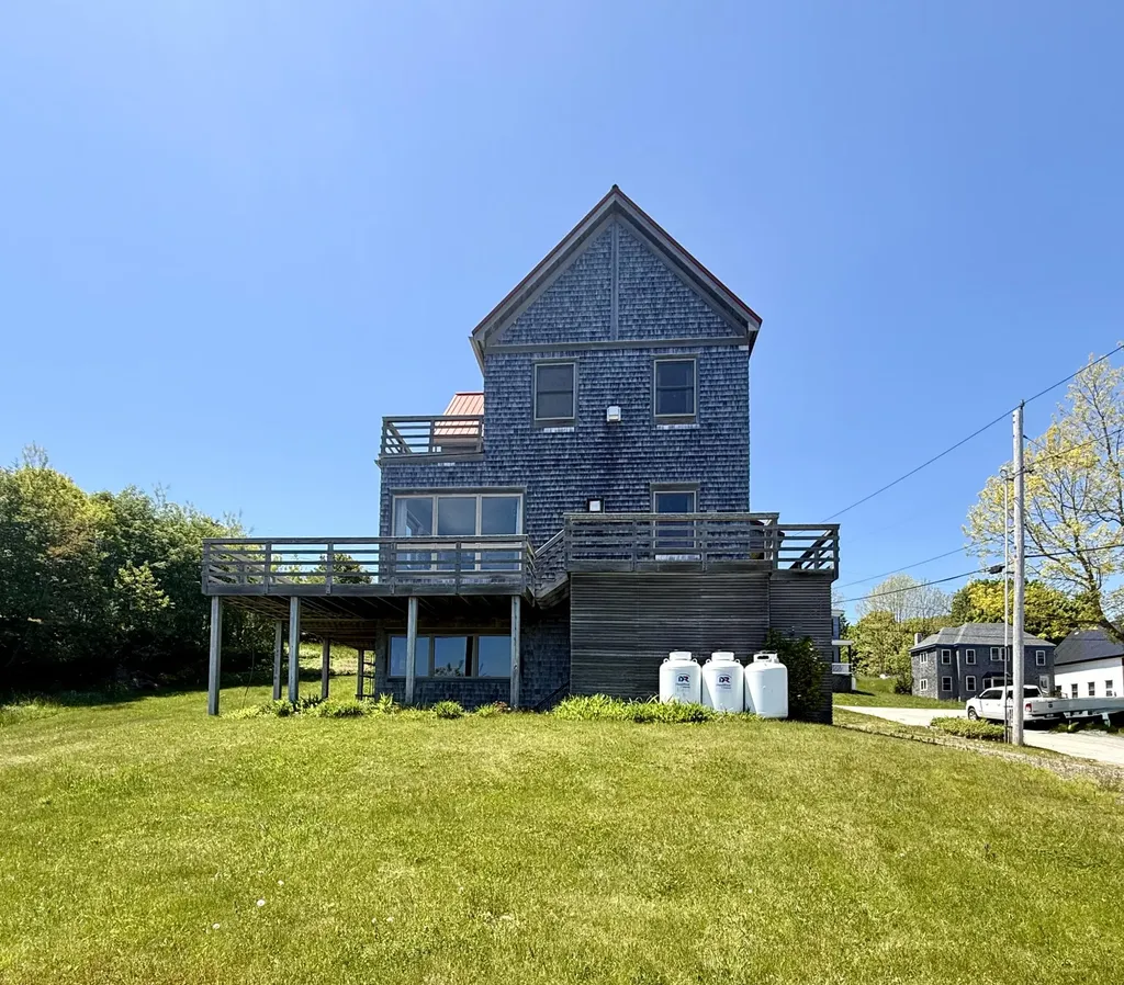 5 Franklin Street Eastport ME 04631