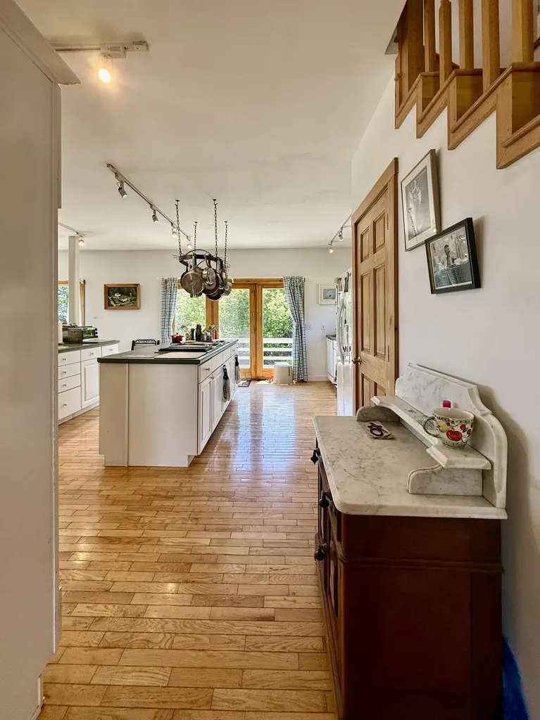 5 Franklin Street Eastport ME 04631