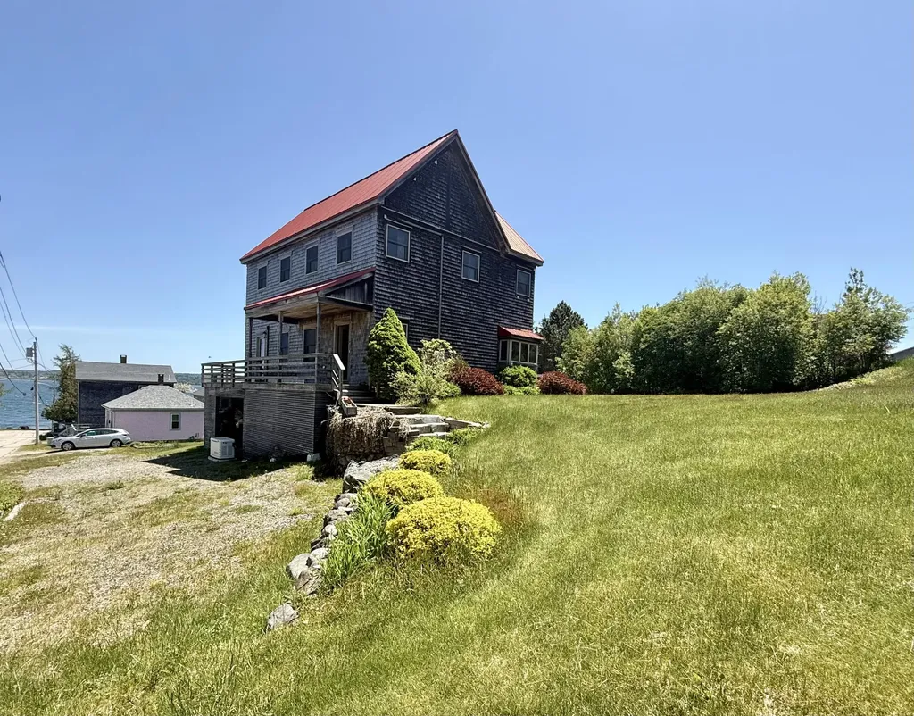 5 Franklin Street Eastport ME 04631