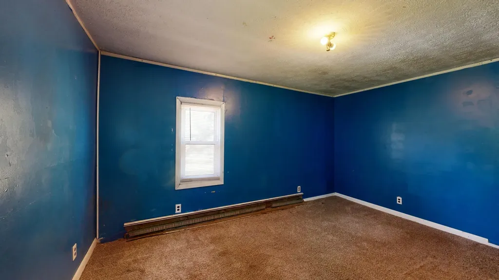 225 Middle Road Sabattus ME 04280