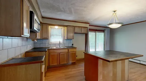 225 Middle Road Sabattus ME 04280