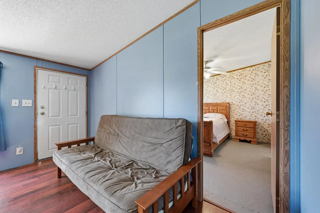 911 Main Street Monmouth ME 04259