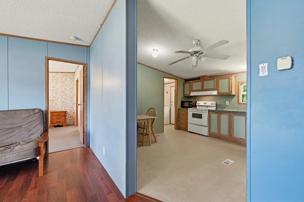 911 Main Street Monmouth ME 04259
