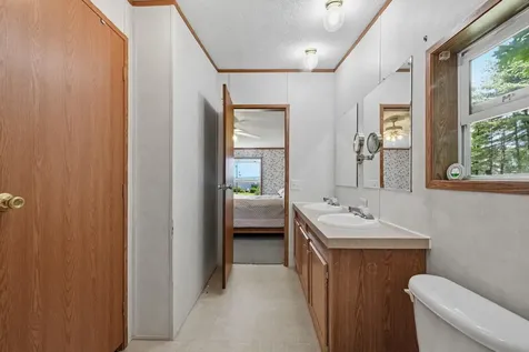 911 Main Street Monmouth ME 04259