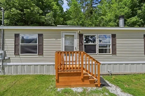911 Main Street Monmouth ME 04259