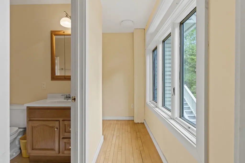 238 Brackett Avenue Portland ME 04108