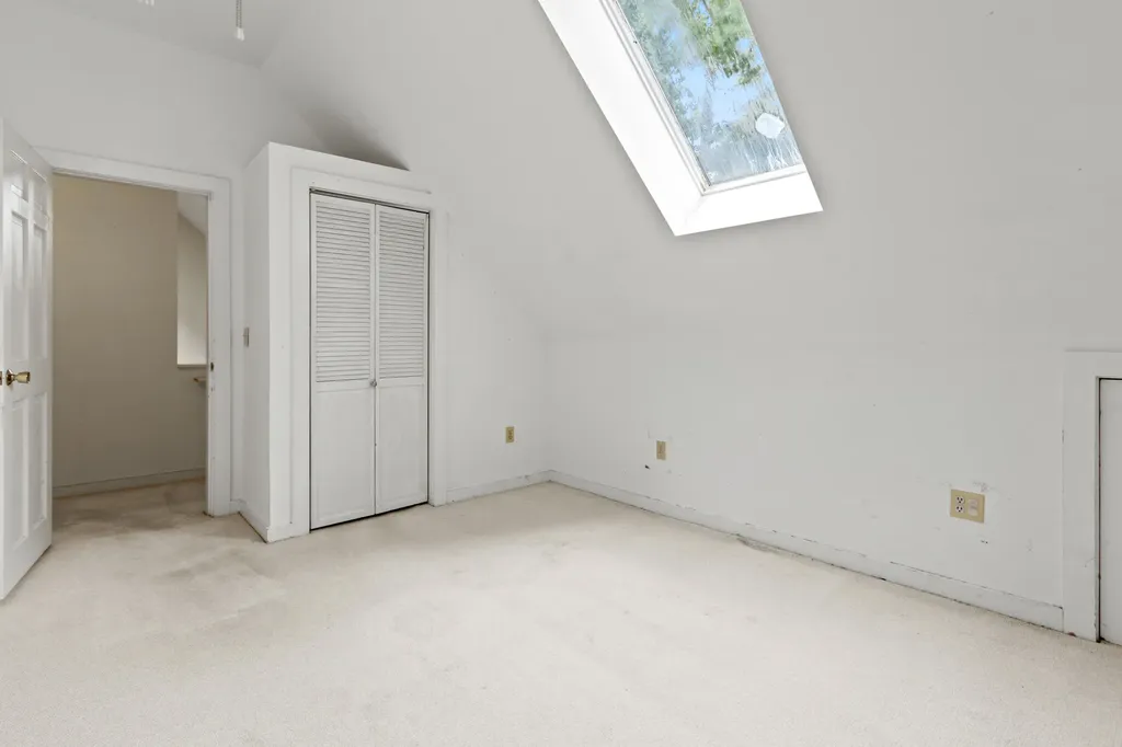 238 Brackett Avenue Portland ME 04108