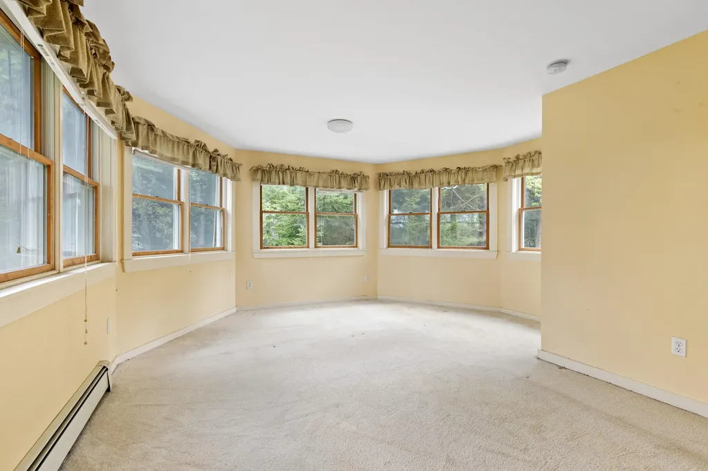 238 Brackett Avenue Portland ME 04108