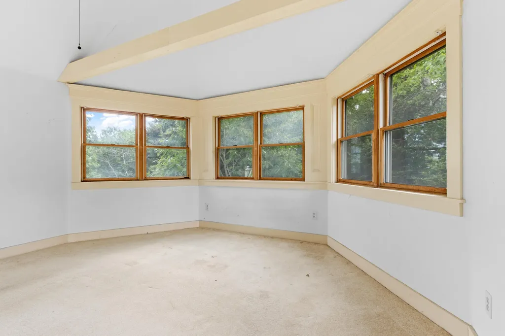 238 Brackett Avenue Portland ME 04108