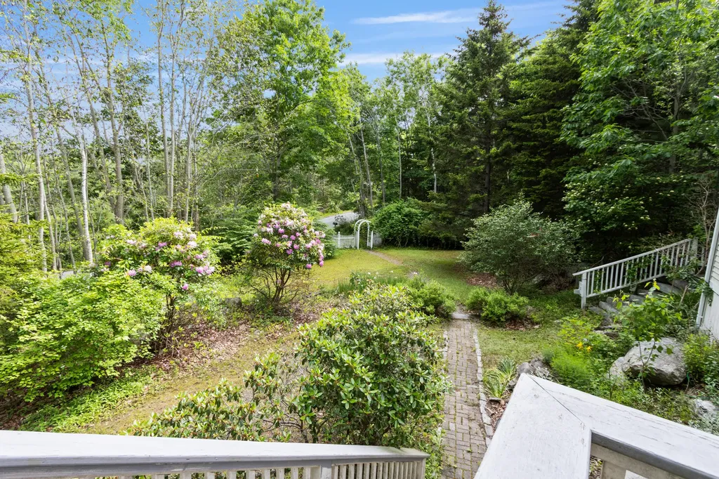 238 Brackett Avenue Portland ME 04108