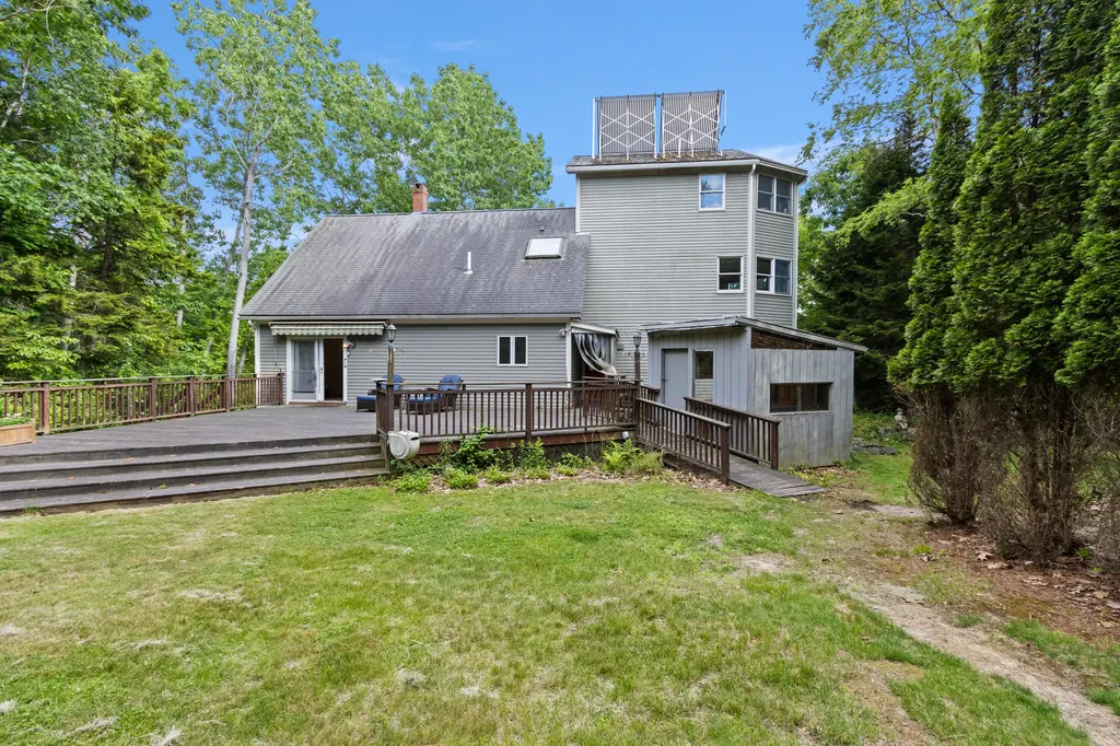 238 Brackett Avenue Portland ME 04108