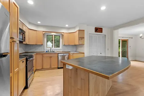 238 Brackett Avenue Portland ME 04108