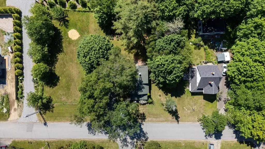 6 Thomas Street Camden ME 04843