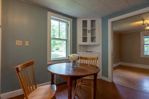 6 Thomas Street Camden ME 04843