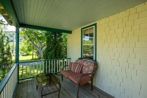 6 Thomas Street Camden ME 04843