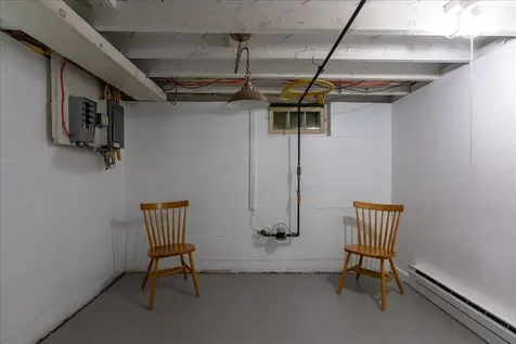 6 Thomas Street Camden ME 04843