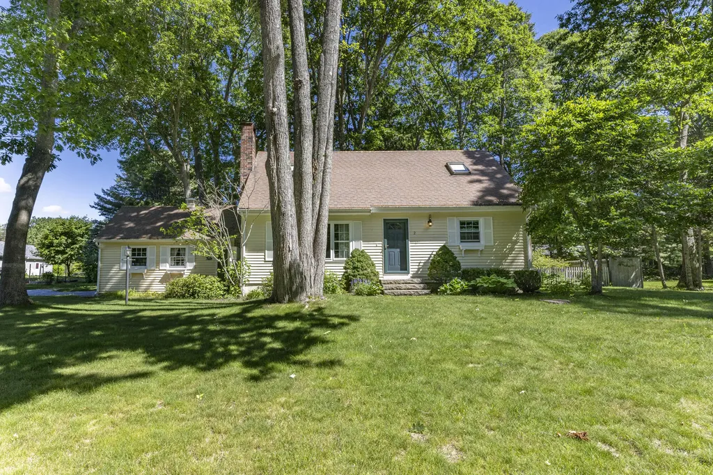 2 Sweet Fern Road Cape Elizabeth ME 04107