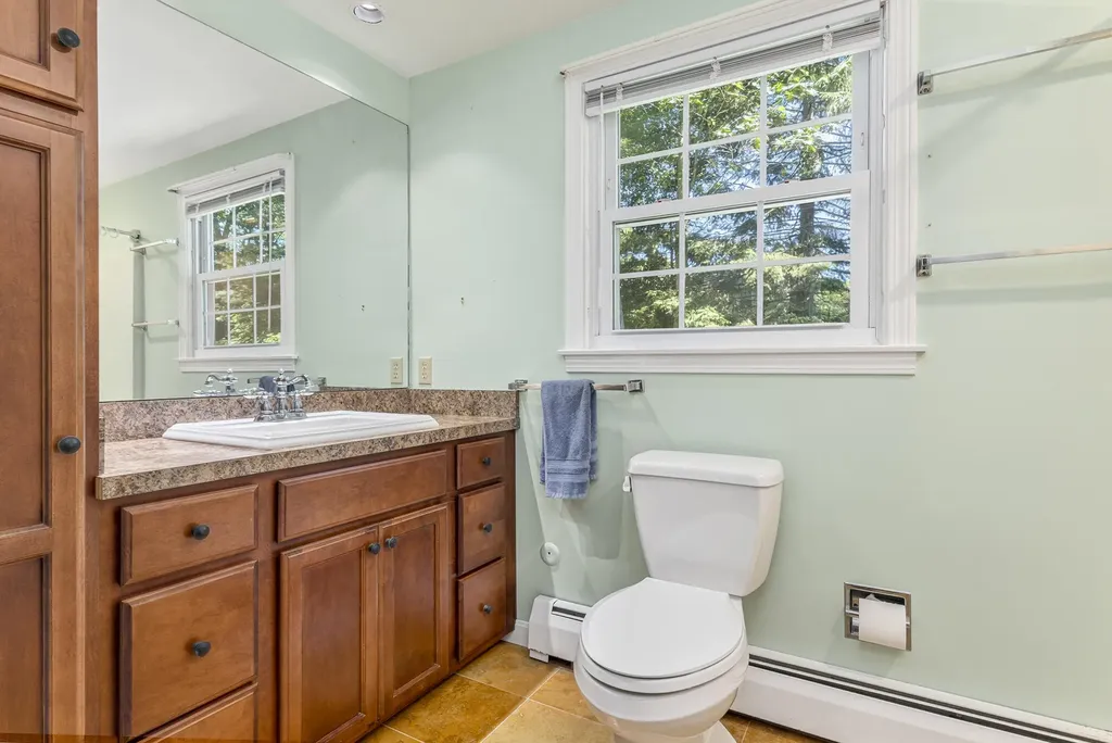 2 Sweet Fern Road Cape Elizabeth ME 04107