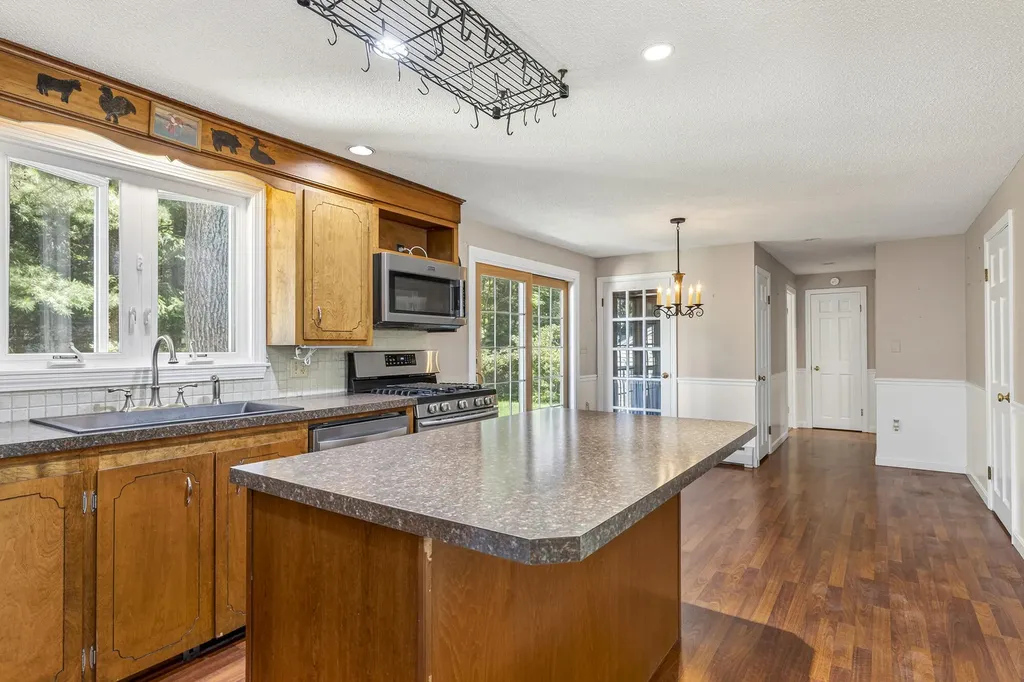 2 Sweet Fern Road Cape Elizabeth ME 04107