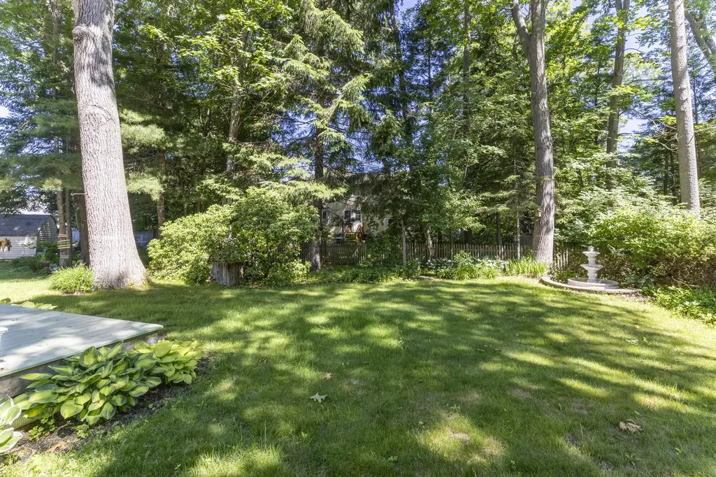 2 Sweet Fern Road Cape Elizabeth ME 04107