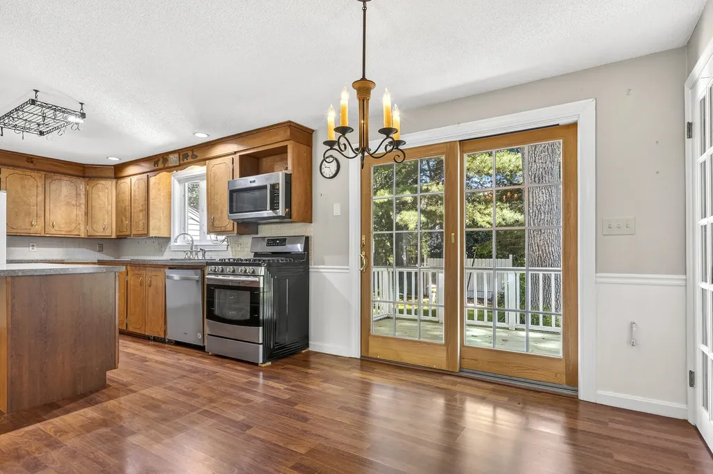 2 Sweet Fern Road Cape Elizabeth ME 04107