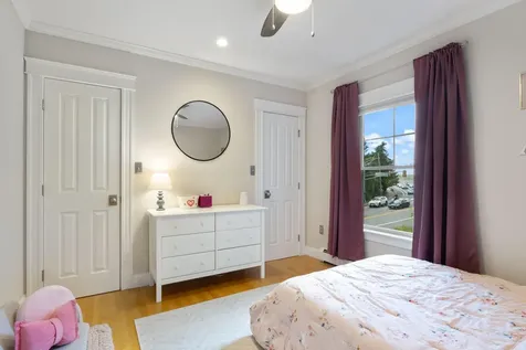16 Guilford Court Portland ME 04101