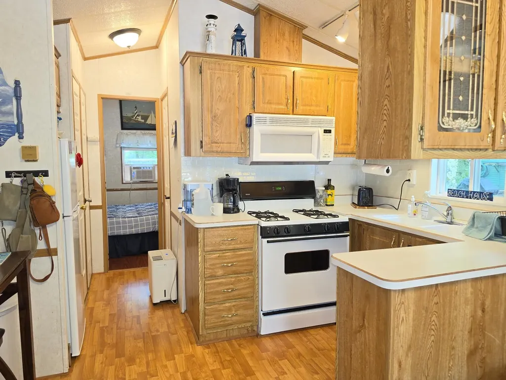 1 Robinson Way Kennebunk ME 04043