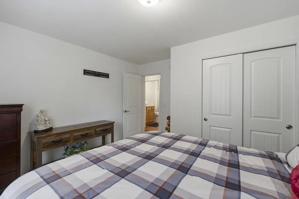 12 Gleason Farm Road Oakland ME 04963
