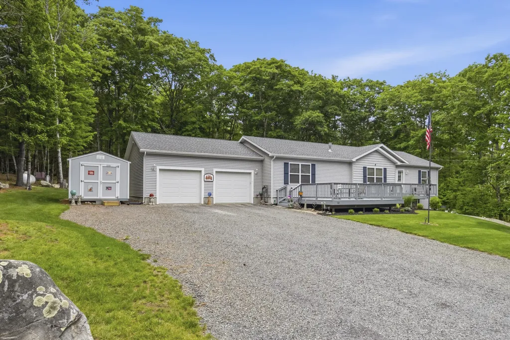 12 Gleason Farm Road Oakland ME 04963