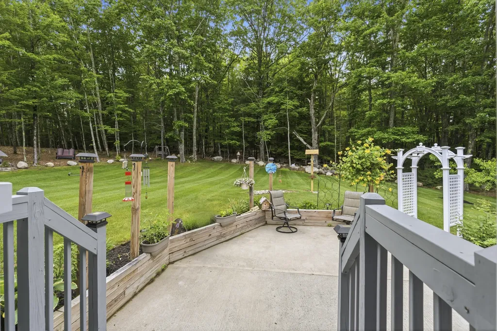 12 Gleason Farm Road Oakland ME 04963