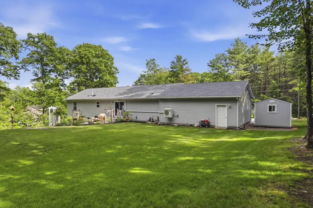 12 Gleason Farm Road Oakland ME 04963