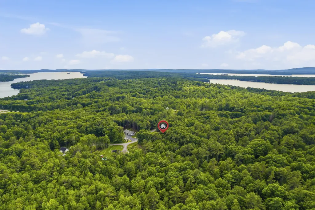 12 Gleason Farm Road Oakland ME 04963