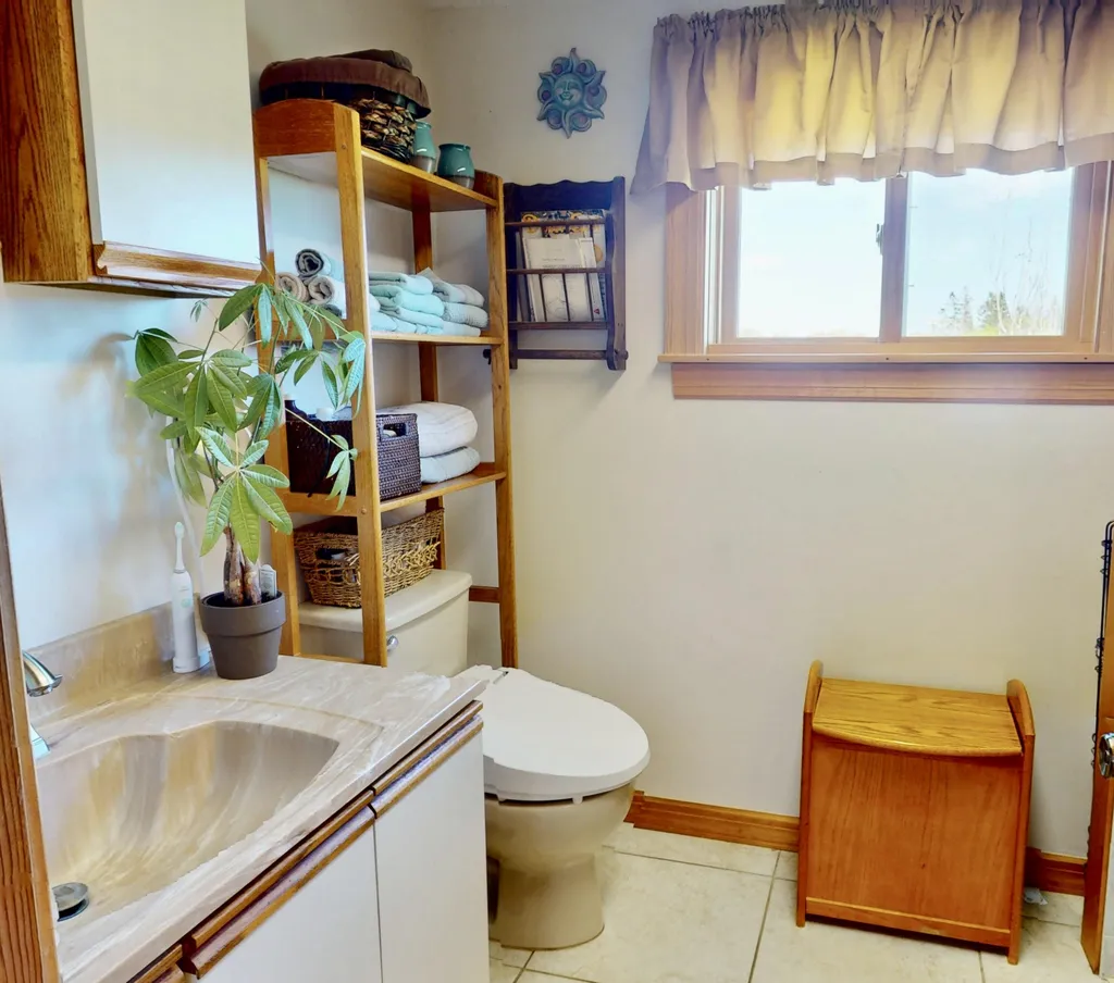 22-26 Tinkers Landing Vinalhaven ME 04863