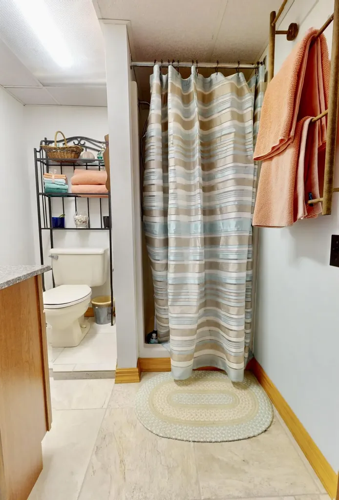 22-26 Tinkers Landing Vinalhaven ME 04863