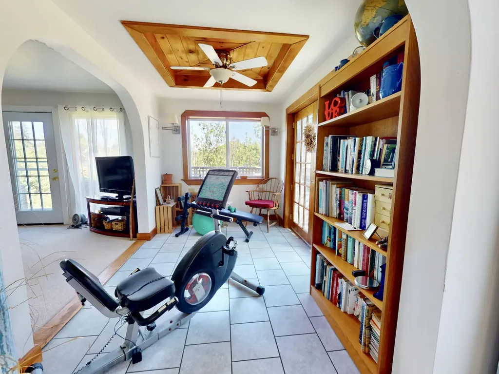 22-26 Tinkers Landing Vinalhaven ME 04863