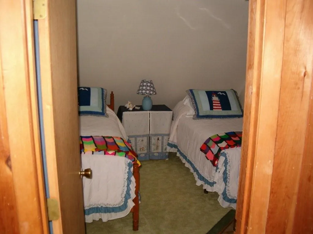 22-26 Tinkers Landing Vinalhaven ME 04863