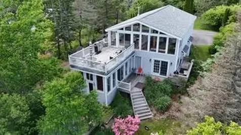 22-26 Tinkers Landing Vinalhaven ME 04863