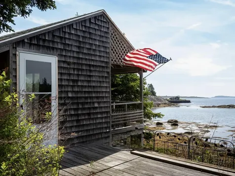 22-26 Tinkers Landing Vinalhaven ME 04863