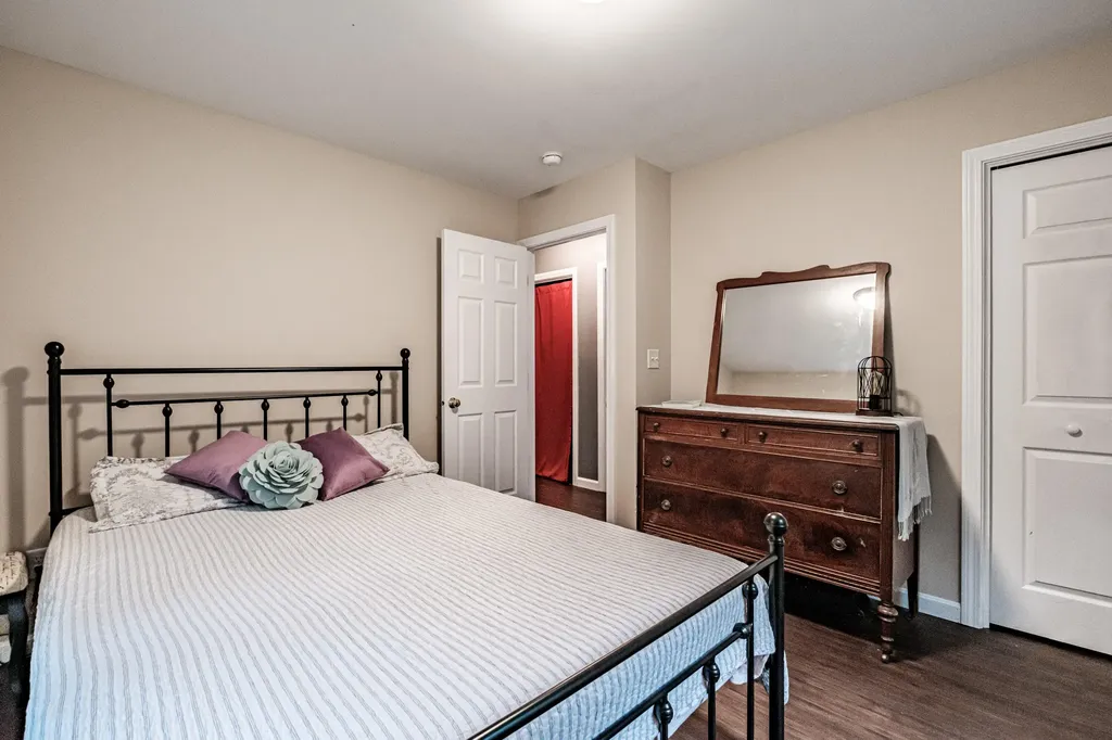 401 Auburn Pownal Road Durham ME 04222