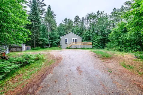 401 Auburn Pownal Road Durham ME 04222