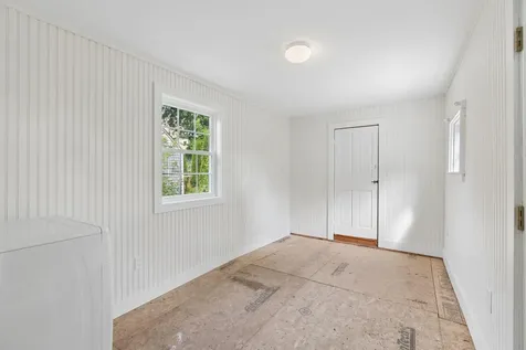 27 Pleasant Street Wiscasset ME 04578