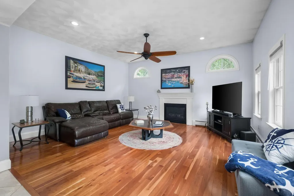 3 Meadowlark Drive York ME 03909