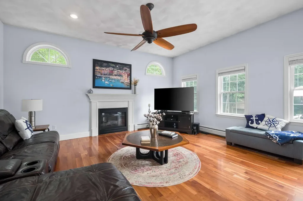 3 Meadowlark Drive York ME 03909