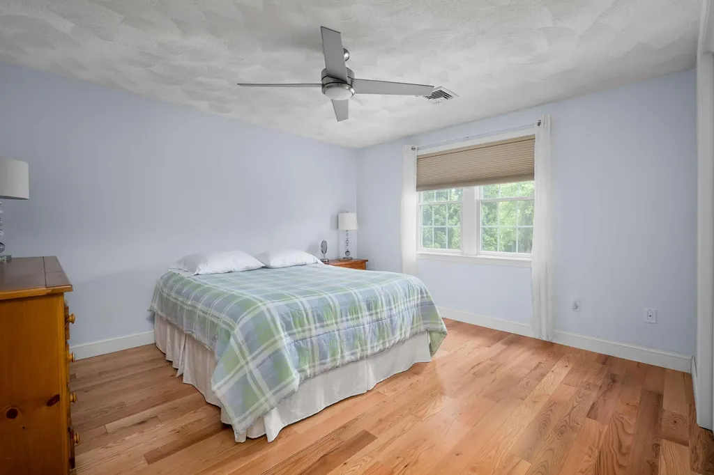 3 Meadowlark Drive York ME 03909
